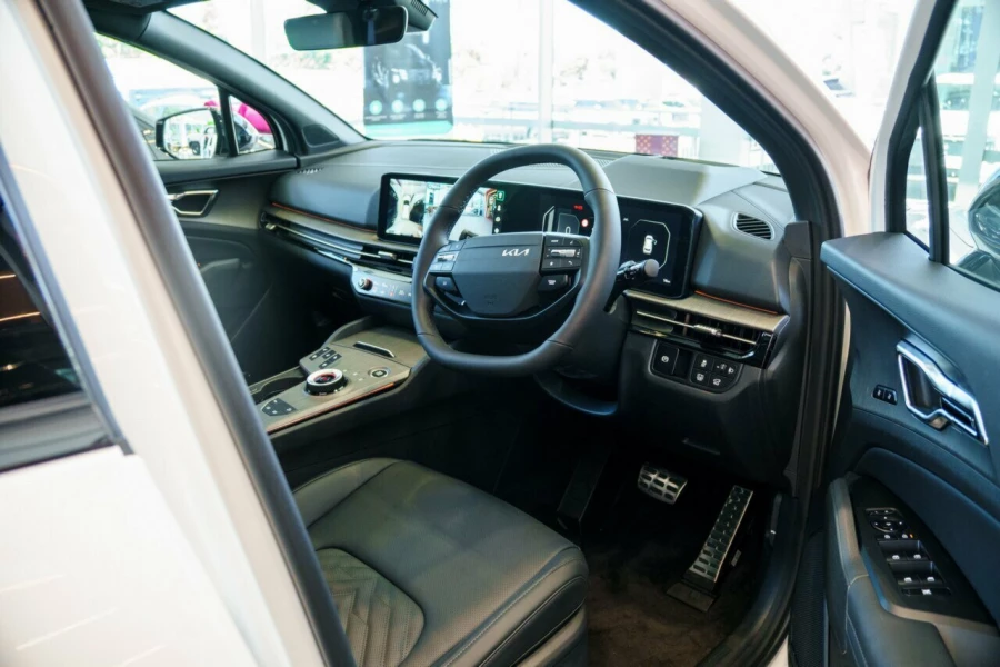 2026 Kia Sportage NQ5 PE HEV GT-Line SUV Image 16