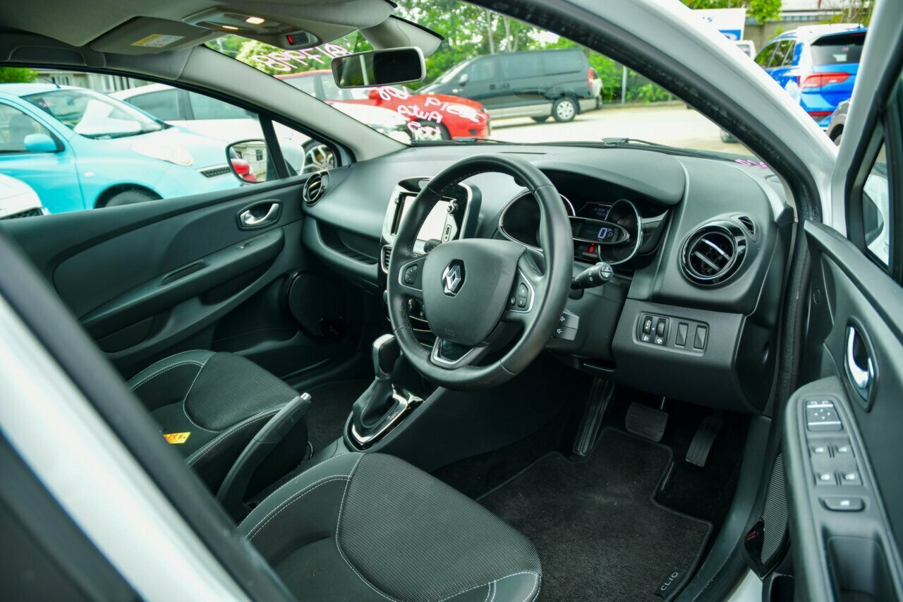 2018 Renault Clio IV B98 Phase 2 Life EDC Hatch Image 13