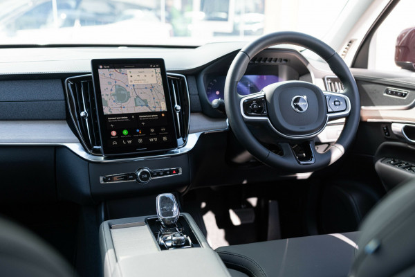 2025 MY26 Volvo XC90 L Series Plus B5 Bright SUV Image 12