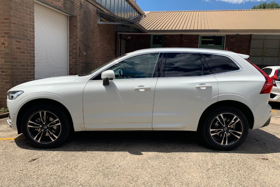 2020 Volvo XC60 UZ D4 Inscription Suv Image 6