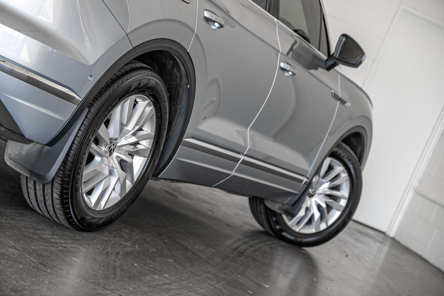 2022 Volkswagen Touareg CR 170TDI SUV Image 7