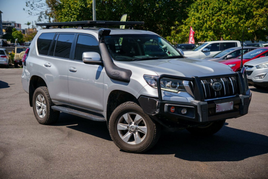 2018 Toyota LandCruiser Prado GDJ150R GXL SUV Image 1