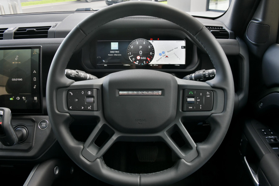 2026 Land Rover Defender L663 110 P425 X-Dynamic SE SUV