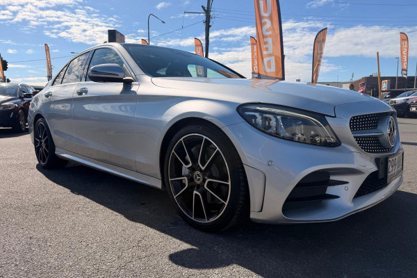 2018 Mercedes-Benz C-Class W205 C300 Sedan Image 4