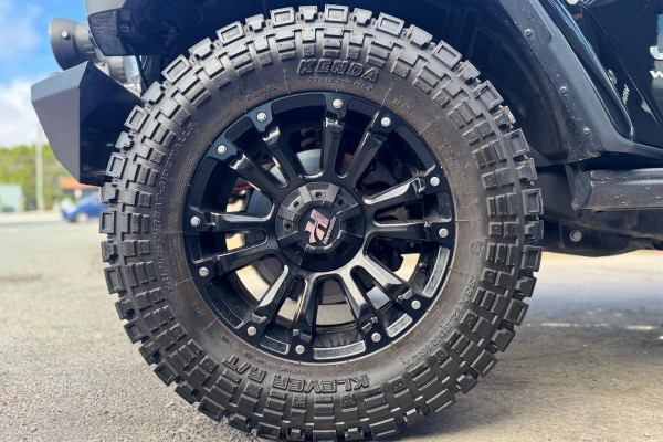 2019 Jeep Wrangler JL Overland SUV Image 22