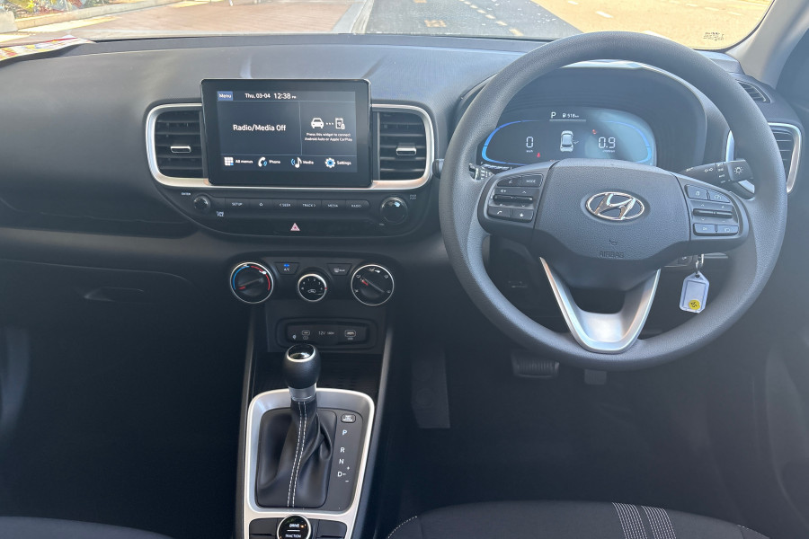 2024 Hyundai Venue QX.V5  SUV Image 16
