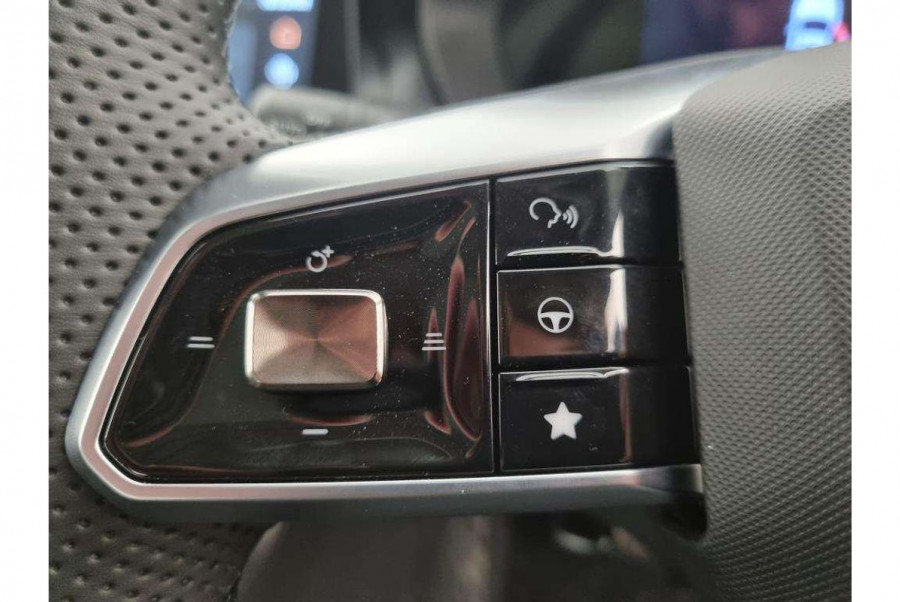 2025 MG ZS ZS32 Essence SUV Image 11