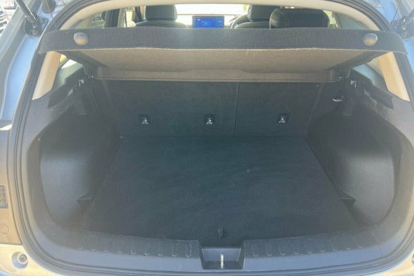 2021 Haval Jolion A01 Ultra SUV Image 15
