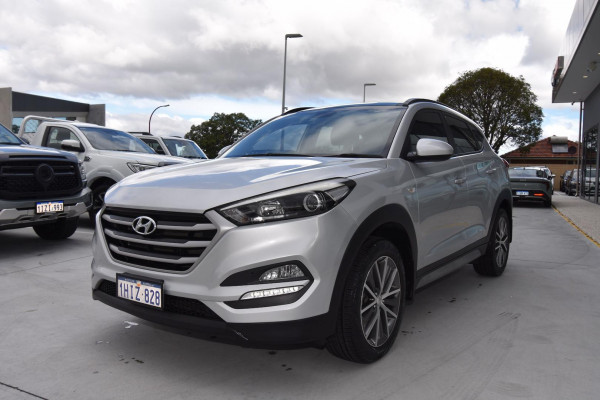 2017 Hyundai Tucson TLe Active X SUV Image 3