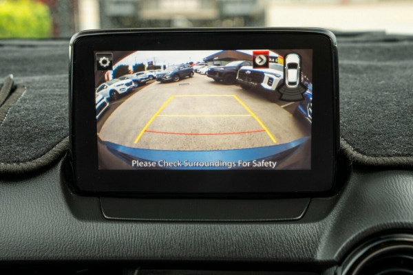 2017 Mazda 2 DL Series Maxx Sedan Image 14