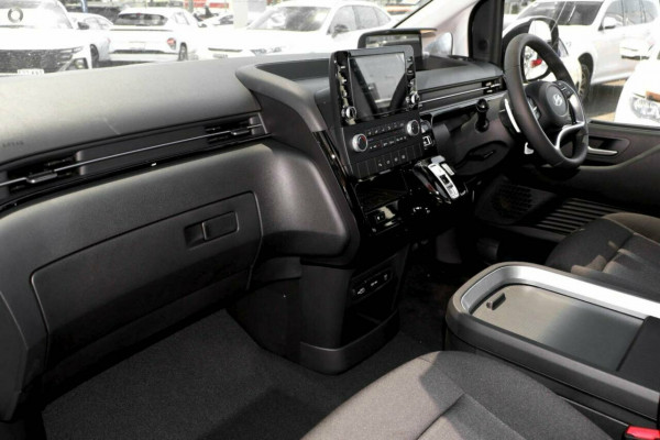 2024 MY25 Hyundai Staria US4.V3  People Mover Image 5