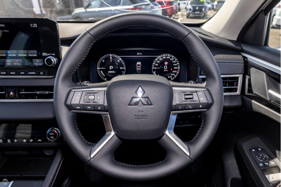 2025 MY24 Mitsubishi Outlander ZM PHEV Aspire SUV Image 8