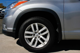 2014 Toyota Kluger GSU55R Suv