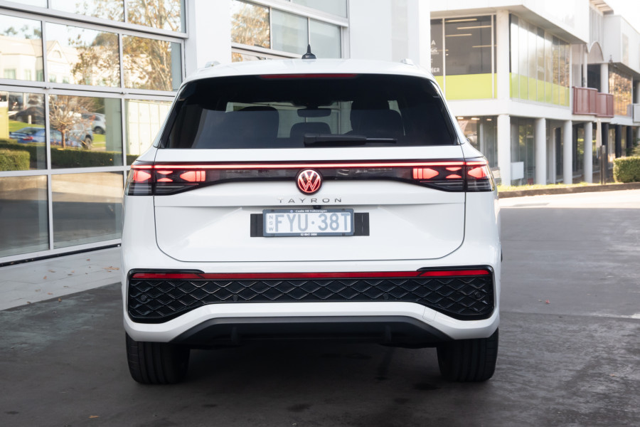 2025 Volkswagen Tayron R4 195TSI R-Line SUV Image 5