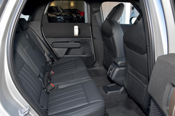 2025 MINI Countryman U25 S Favoured SUV image 5