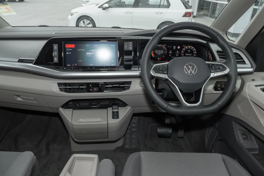 2025 MY26 Volkswagen Multivan T7 TDI360 Life LWB People Mover Image 7