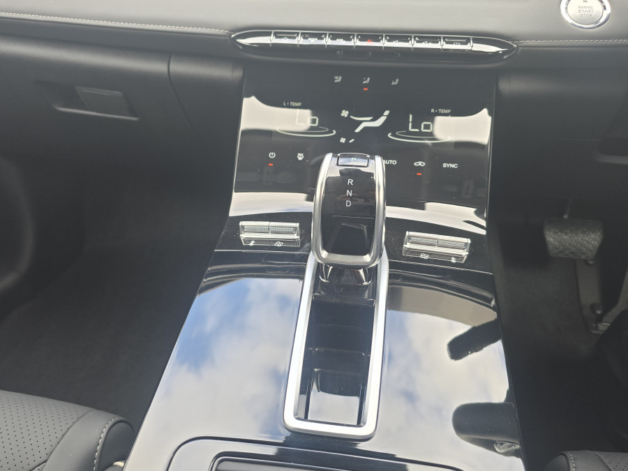 2026 Chery Tiggo 4  Hybrid Ultimate SUV Image 16