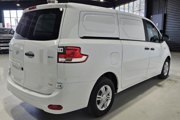 2024 LDV G10 SV7C + Van Image 5
