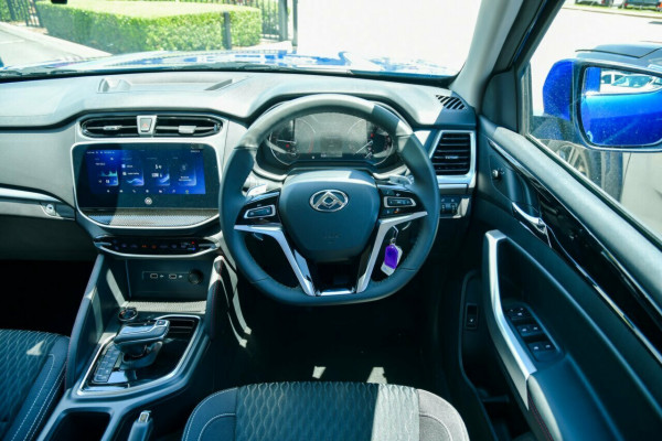 2026 MY25 LDV T60 SK8C Max PRO Ute Image 9
