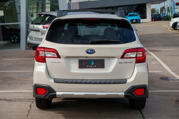 2020 Subaru Outback 6GEN 2.5i Premium SUV Image 3