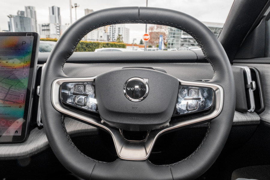 2026 MY25 Volvo EX30  Single Motor Extended Range Ultra SUV Image 10