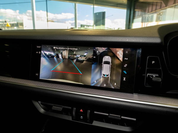 2023 MY24 Porsche Cayenne S SUV image 26