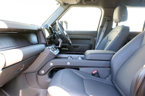 2026 Land Rover Defender L663 110 D350 X-Dynamic SE SUV