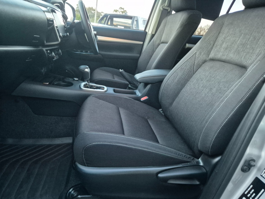 2024 Toyota HiLux GUN126R SR5 48V Ute Image 31