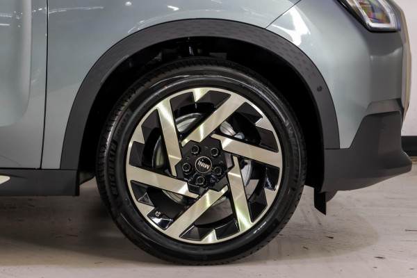 2025 MINI Countryman U25 C Favoured SUV image 22