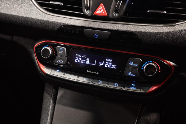 2018 Hyundai i30 PD SR Hatch Image 12