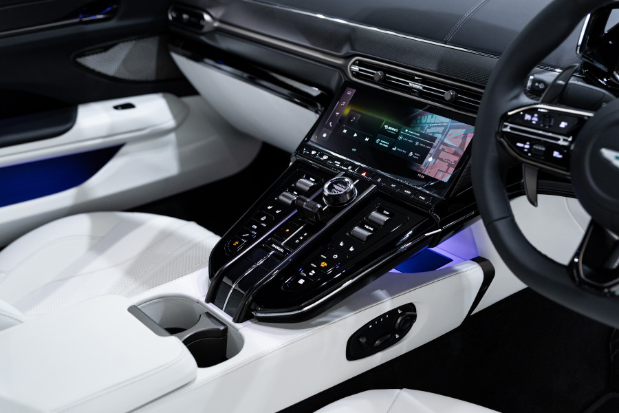 2024 Aston Martin Vantage  Coupe Image 20