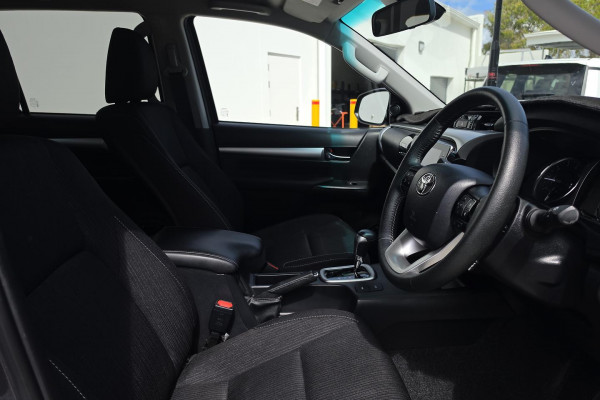 2023 Toyota HiLux GUN126R SR5 Ute Image 10