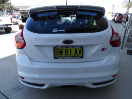 2012 Ford Focus LW MkII ST Hatch