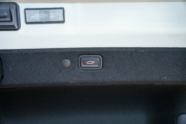 2026 Kia EV4  GT-Line Long Range Sedan Image 9
