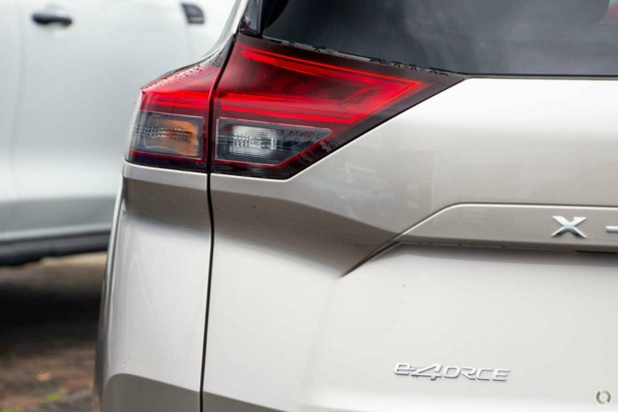 2025 Nissan X-Trail T33 ST-L e-POWER SUV Image 7