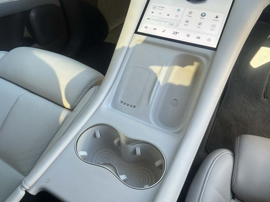 2025 MG IM6 S12L Performance SUV Image 14