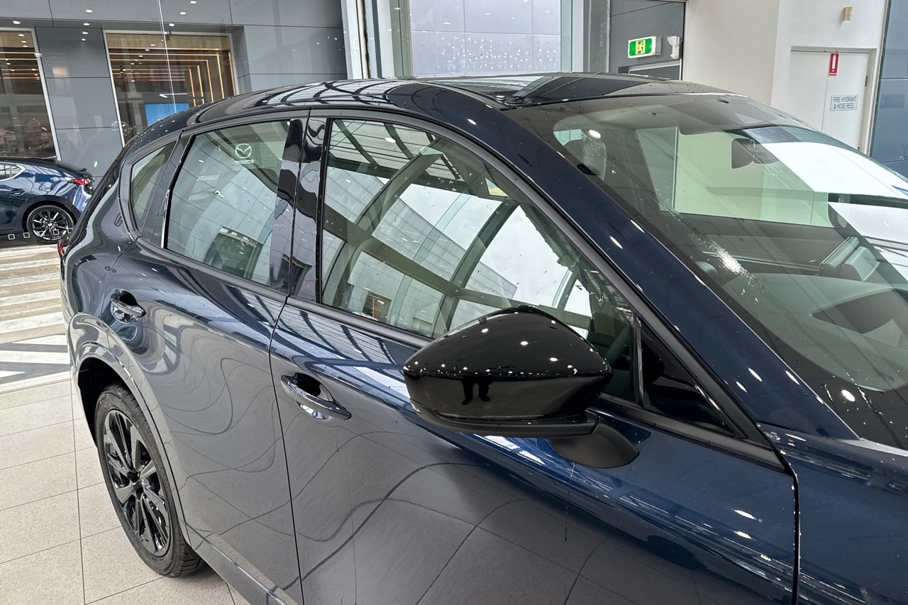 2024 Mazda CX-60 KH G40e GT SUV Image 10