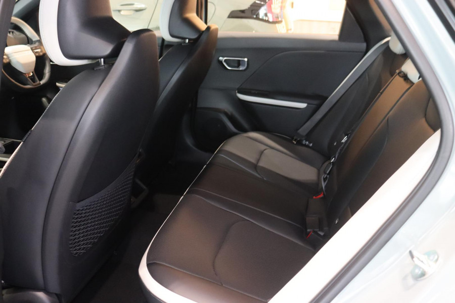 2026 Kia K4 CL4m GT-Line Hatch Image 23