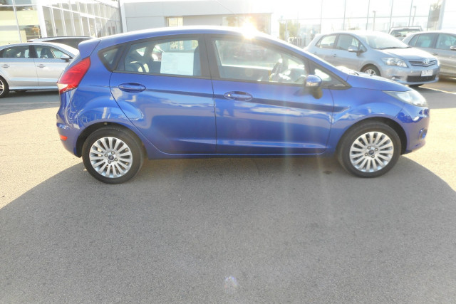 2012 Ford Fiesta WT LX Hatchback
