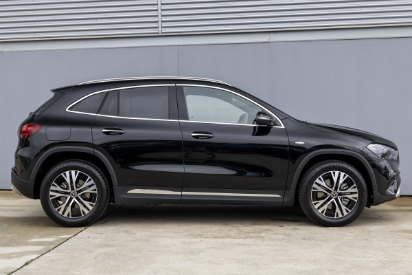 2026 MY25 Mercedes-Benz GLA-Class H247 GLA250 e with EQ hybrid technology SUV image 2