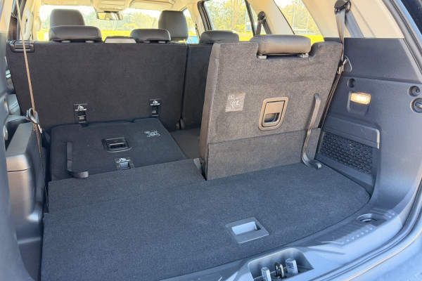 2025 MY25.25 Ford Everest UB Ambiente SUV Image 14