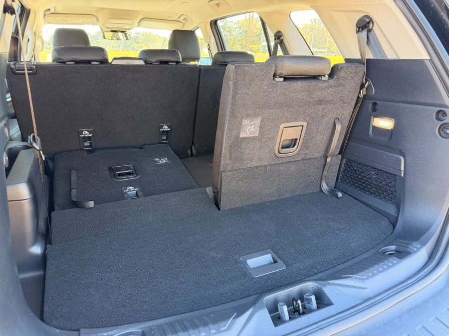 2025 MY25.25 Ford Everest UB Ambiente SUV Image 14