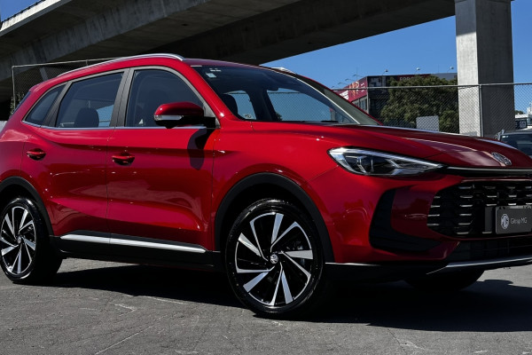 2025 MG ZS Hybrid Essence SUV