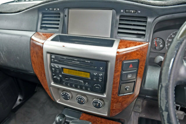 2006 Nissan Patrol TI 11 of 19