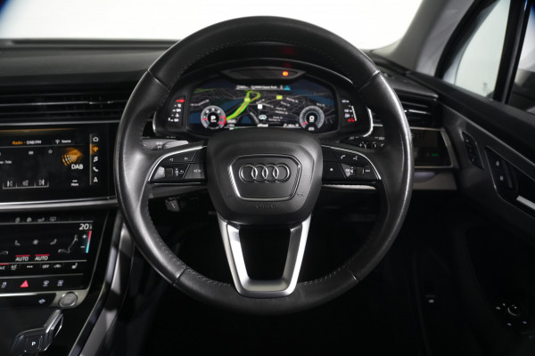 2020 Audi Q7 45 TDI SUV Image 15