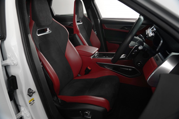 2021 Jaguar F-pace SVR SUV Image 27