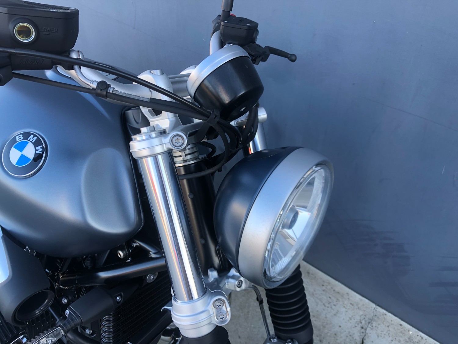 2019 BMW R NINE T SCRAMBLER Motorcycle Image 21