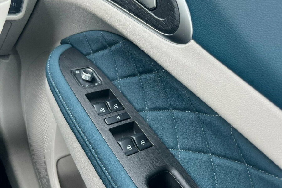 2025 GWM Ora ES11 Extended Range Hatch Image 17