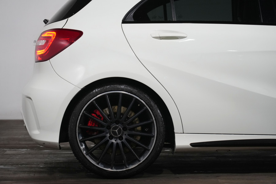 2015 Mercedes-Benz A-Class A45 AMG Hatch Image 6