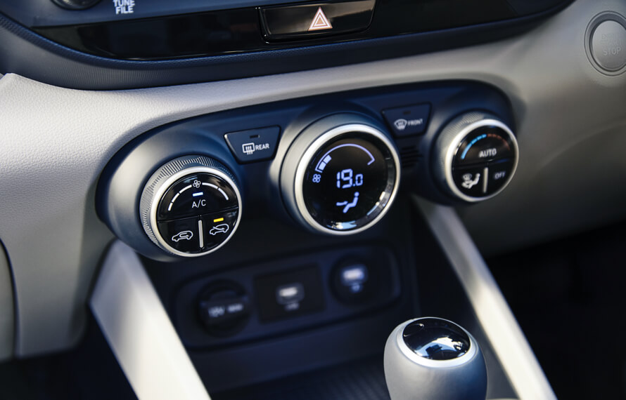 Venue Uncluttered analog style.